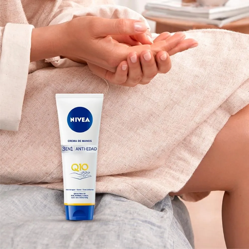 Nivea Q10 Crema De Manos 3 En 1 Antiarrugas