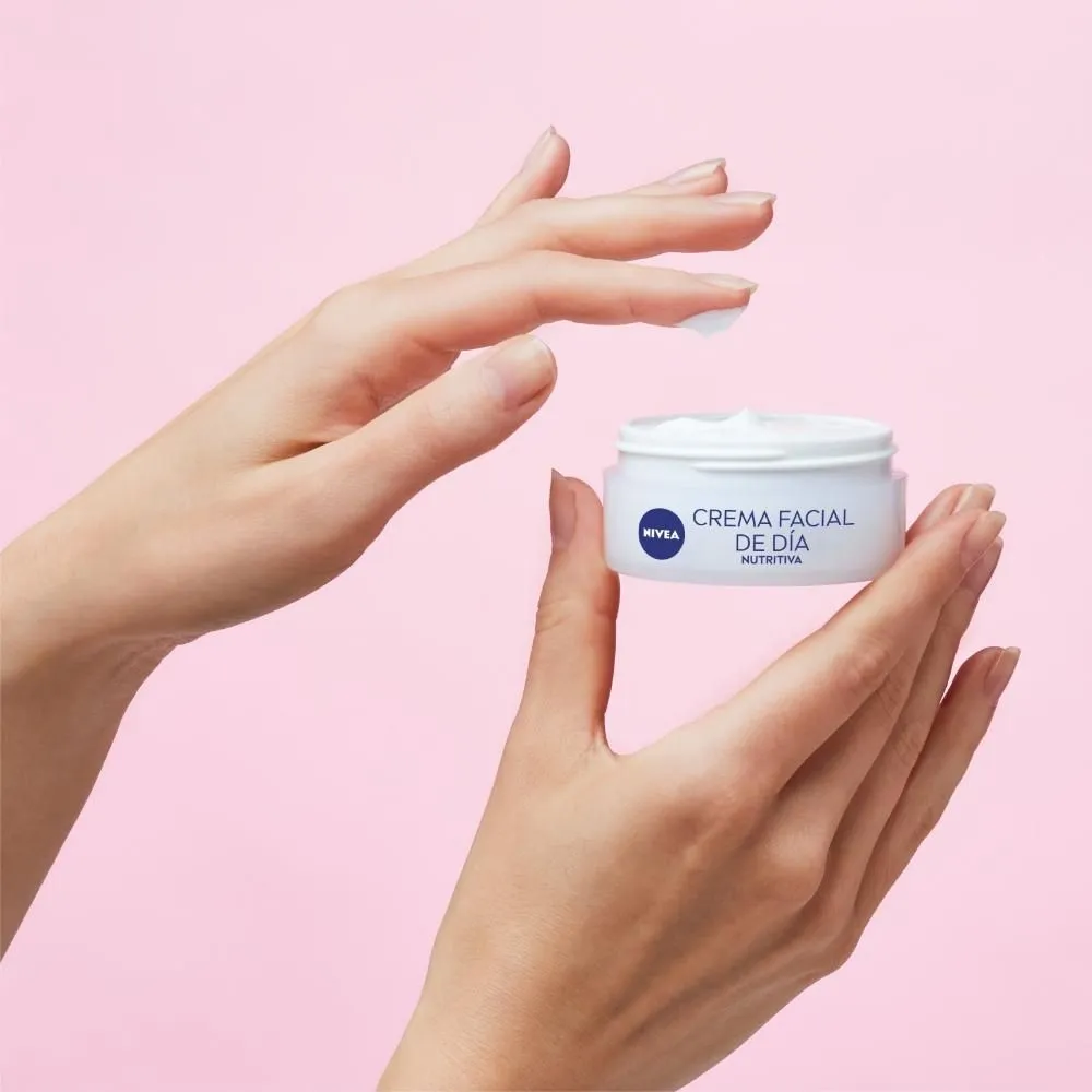 [ARCHIVADO] Nivea Essentials Crema Facial De Día Fps 15 Piel Seca