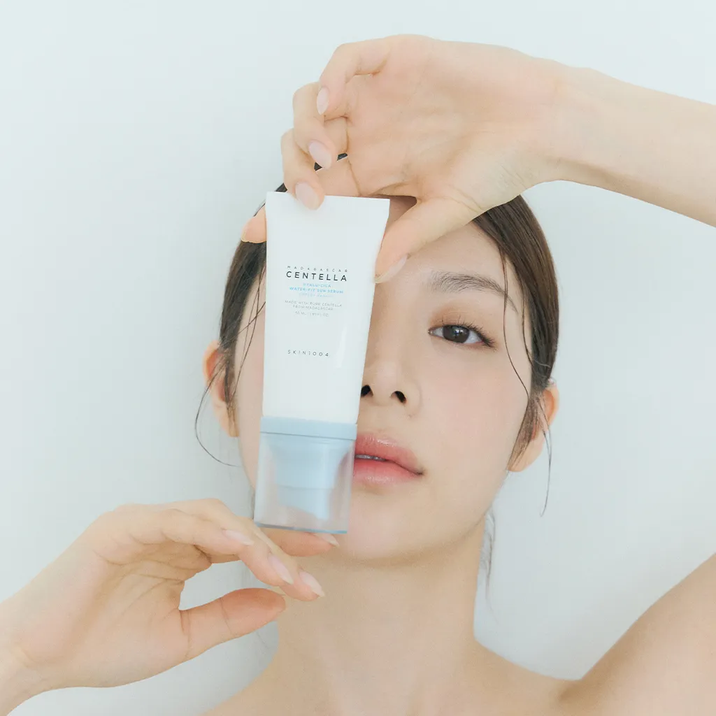 Skin1004 Hyalu-cica Water-fit Sun Serum Spf50+ Pa++++